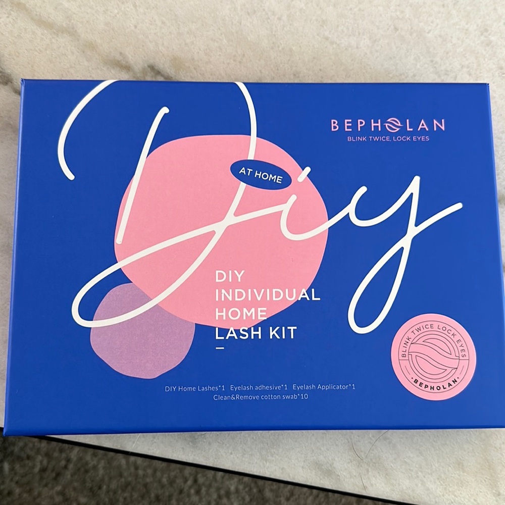 Eyelash kit